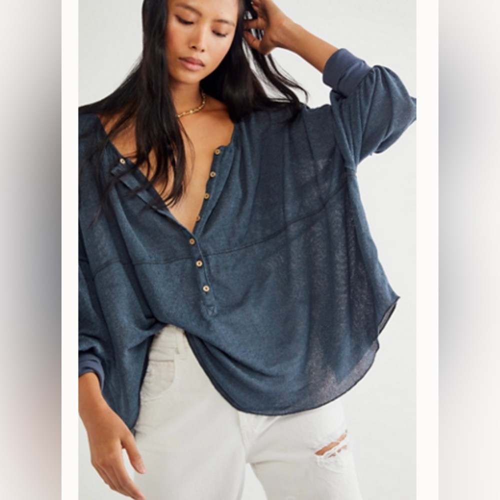 Free People Blue Bell Tee 💙